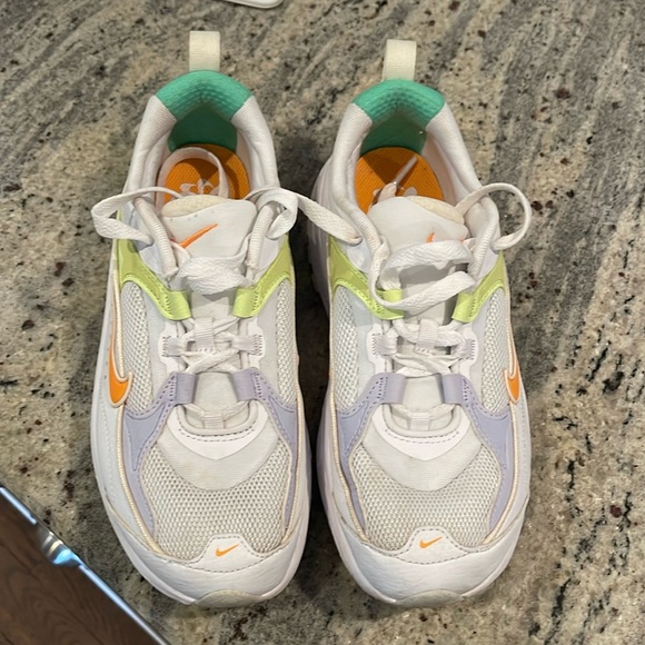 Nike Air Max Bliss Nature Shoes - Picture 1 of 5